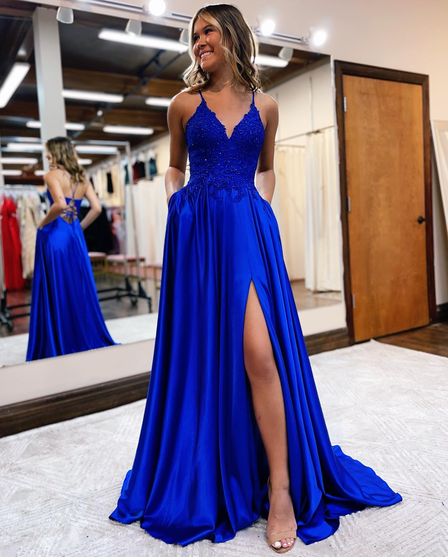 Vestido de fiesta Sunnderly de corte A con tirantes finos, espalda corsé y abertura