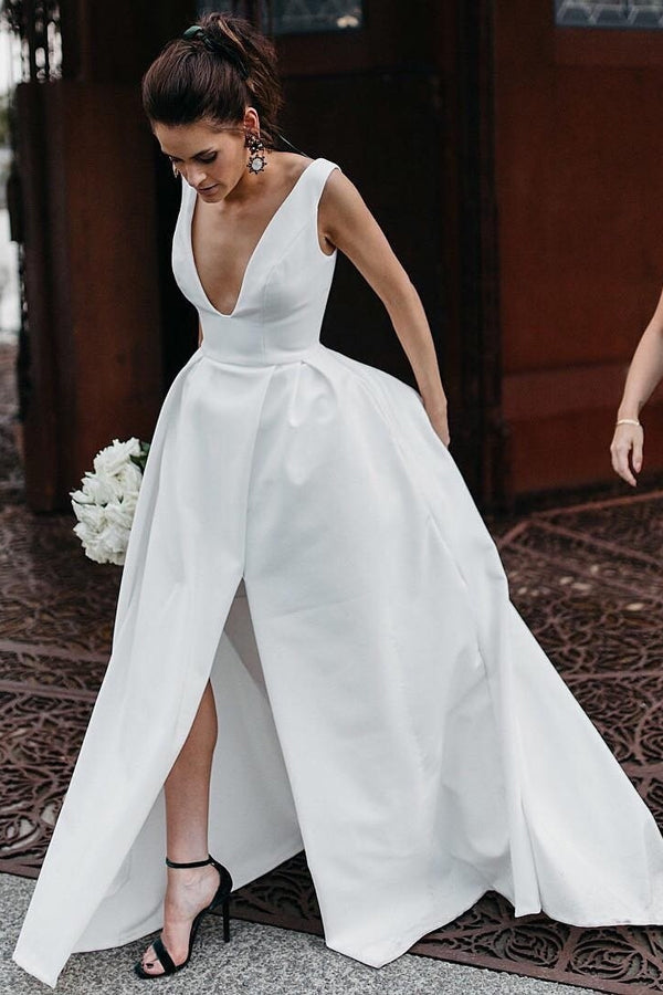 Vestido de novia largo blanco con escote en V profundo y espalda descubierta, corte A, WD641