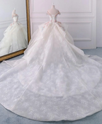 Atemberaubendes schulterfreies Ballkleid mit Blumenmuster und Spitze, Brautkleid Y1145