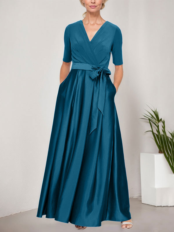 Vestido de gala con escote cruzado, falda de satén y corpiño de jersey