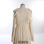 Vestido de maternidad bohemio de manga larga, cuello ajustable, color liso, con abertura lateral y accesorios de fotografía elegantes YEWEN SY230307 