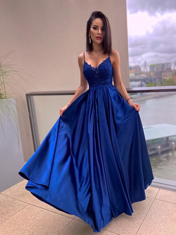 Applique Spaghetti Straps Floor Length Dresses SYP124