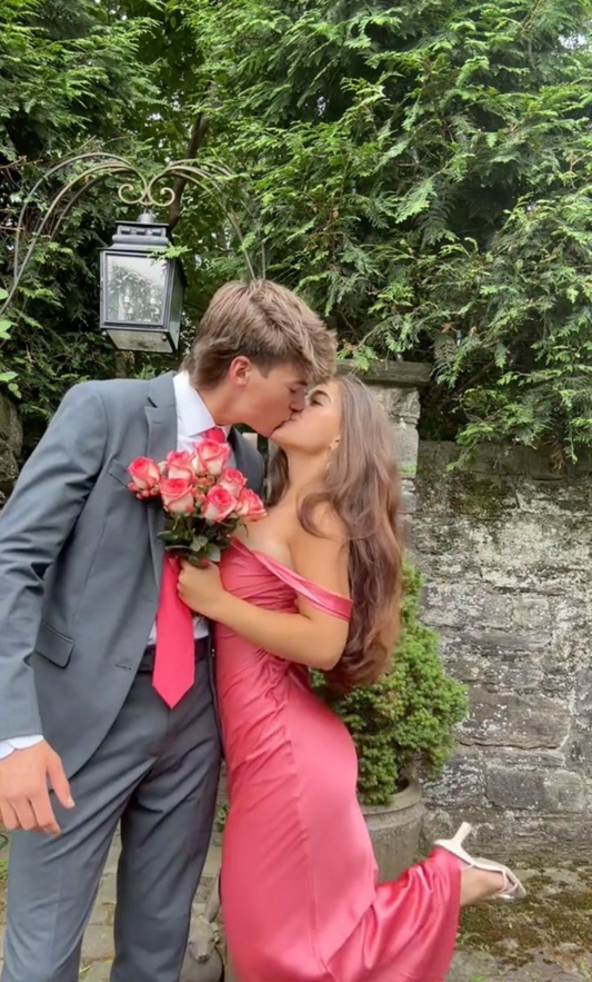 Rosa Off The Shoulder Etui Langes Abendkleid Satin Ballkleid Y7908