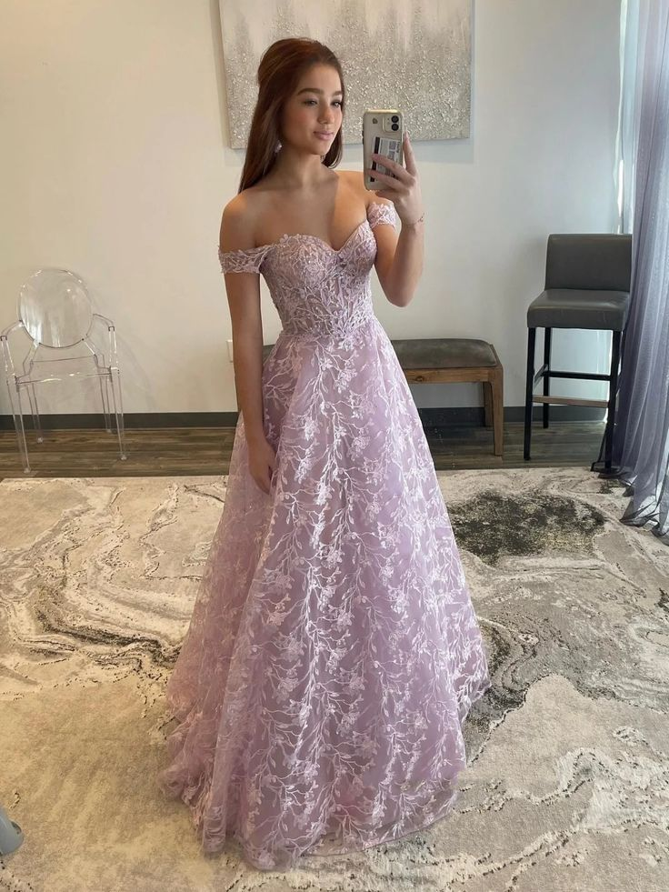 Vestidos de fiesta largos de encaje lila con hombros descubiertos, vestidos formales con hombros descubiertos, vestidos de noche lila Y5340
