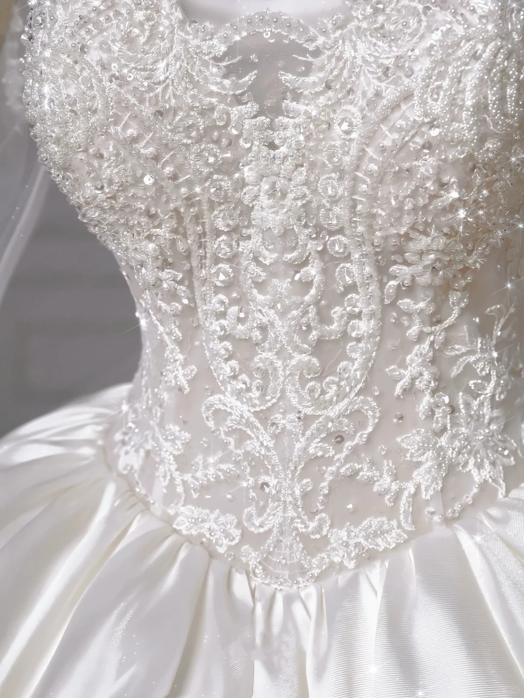 Hermoso vestido de novia de satén blanco con apliques de encaje, corte A, vestido de fiesta formal Y8607