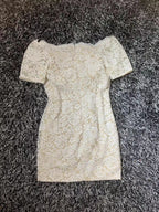 Schulterfreies Homecoming-Kleid aus Spitze, bezauberndes Homecoming-Kleid S3269