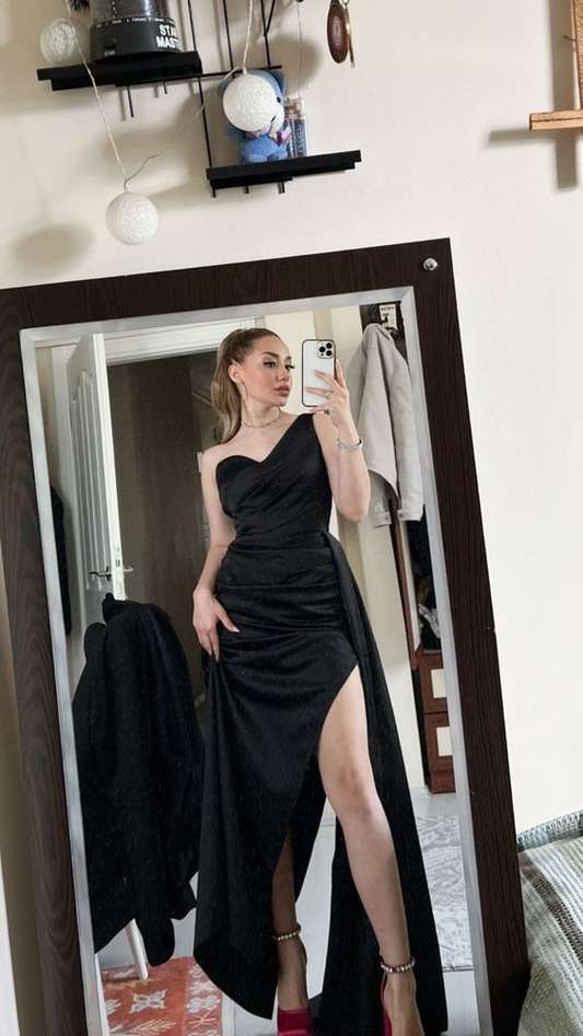 Elegante vestido de fiesta negro de un solo hombro Vestido de noche negro Y5782