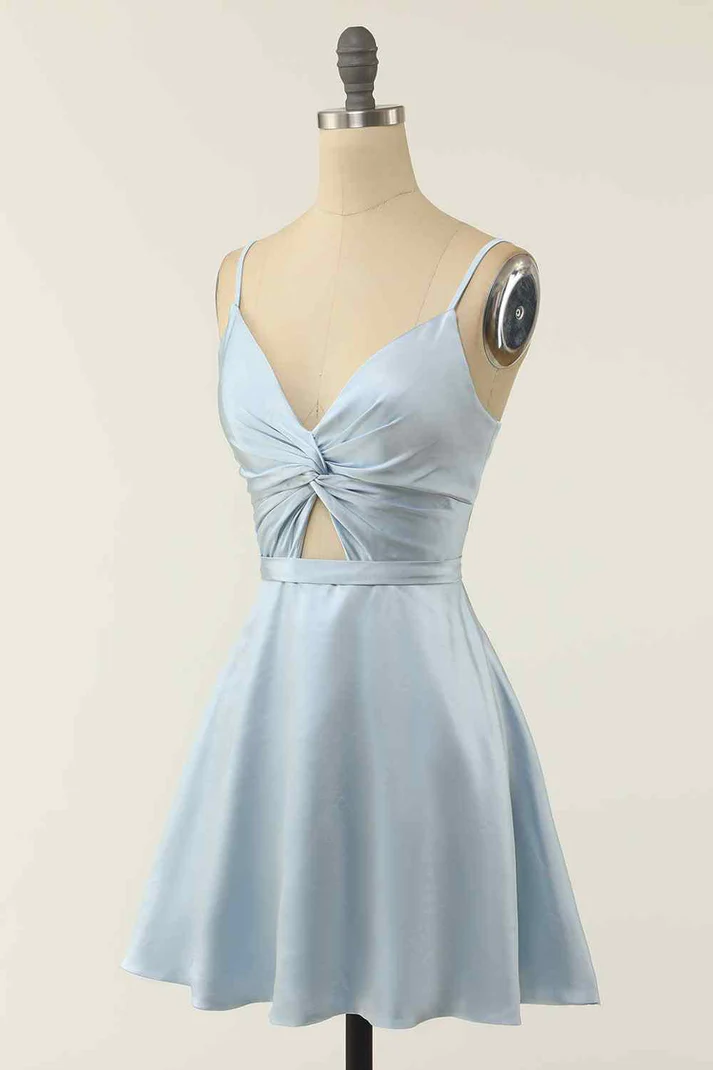A-Linie V-Ausschnitt Twist Knoten Cut-Out Plissee Mini Homecoming Kleid Y1866