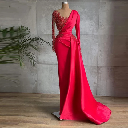 Lange rote Satin-Abendkleider mit transparentem Ausschnitt, langen Ärmeln, Perlen, afrikanischer hoher Schlitz, formelles Abschlussballkleid für Frauen S24678