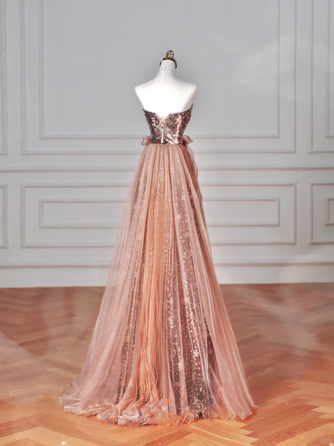 Vintage Rose Gold Trägerloses Tüll Pailletten Perlen A Linie Ballkleid Abendkleid Y8622