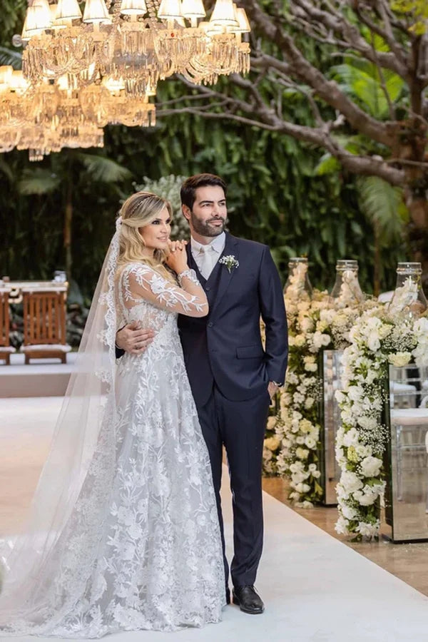Vestido de novia blanco de encaje con mangas largas desmontables WD644