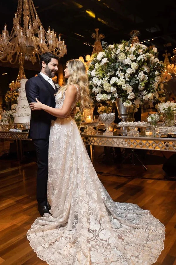 Vestido de novia blanco de encaje con mangas largas desmontables WD644