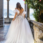 Beauteous Lace Appliques Wedding Dress Sweetheart Short Puffy Sleeves Bridal Gown Zipper Back Court Train Vestidos De Novia-payinti
