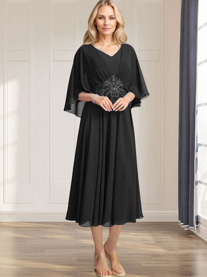 A-Linie V-Ausschnitt Wadenlanges Chiffonkleid für die Brautmutter mit plissierten Paillettenapplikationen Spitzenbesatz 
