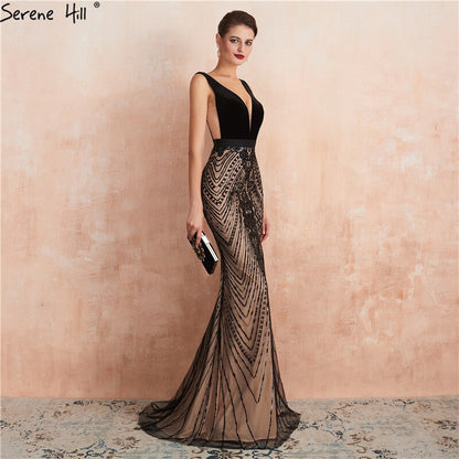 Schwarzes rückenfreies, sexy Meerjungfrau-Abschlussballkleid, Design 2025, V-Ausschnitt, Pailletten, langes Abschlussball-Partykleid LA70288 