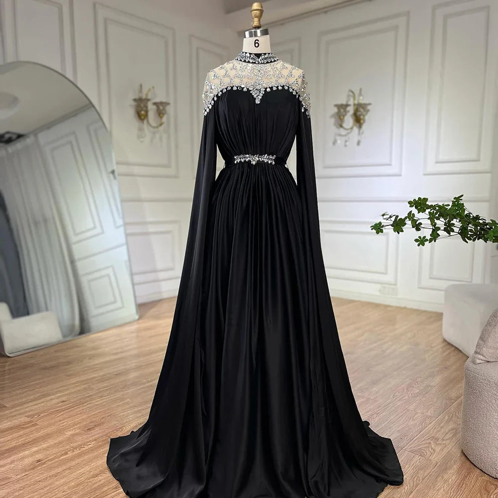 Schwarzes Abendkleid aus Chiffon mit Flügelärmeln und hohem Halsausschnitt im Dubai-Design 2025 LA60718 