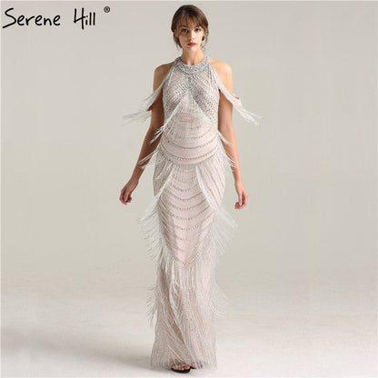 Schwarz Neckholder Backless Sexy Luxus Abendkleider 2025 Quaste Perlen Ärmellose Meerjungfrau Abendkleid LA6229 