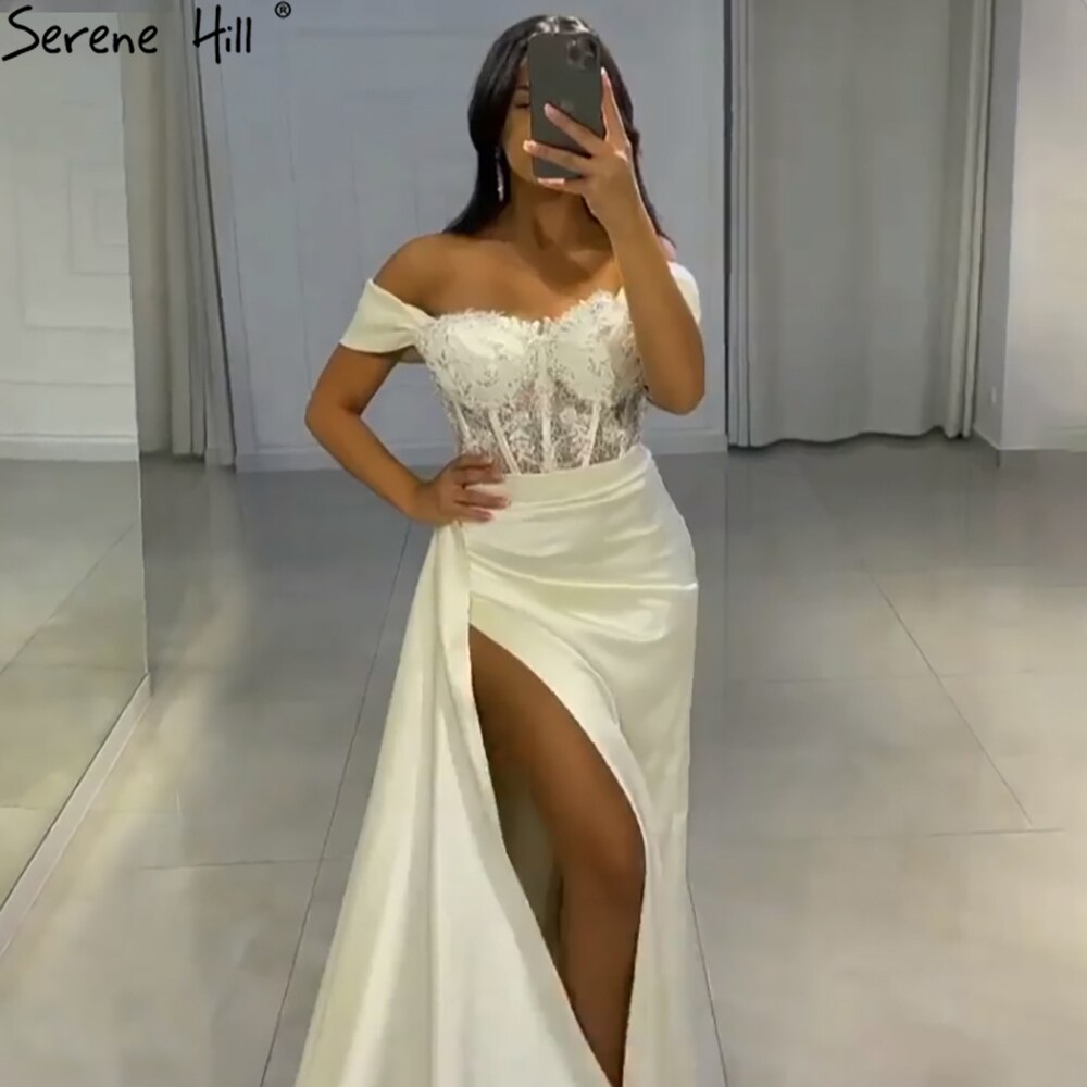 Schwarze Meerjungfrau High Split Abendkleider Kleider 2025 Satin Perlen Elegante Sexy Für Frauen Party LA71412 