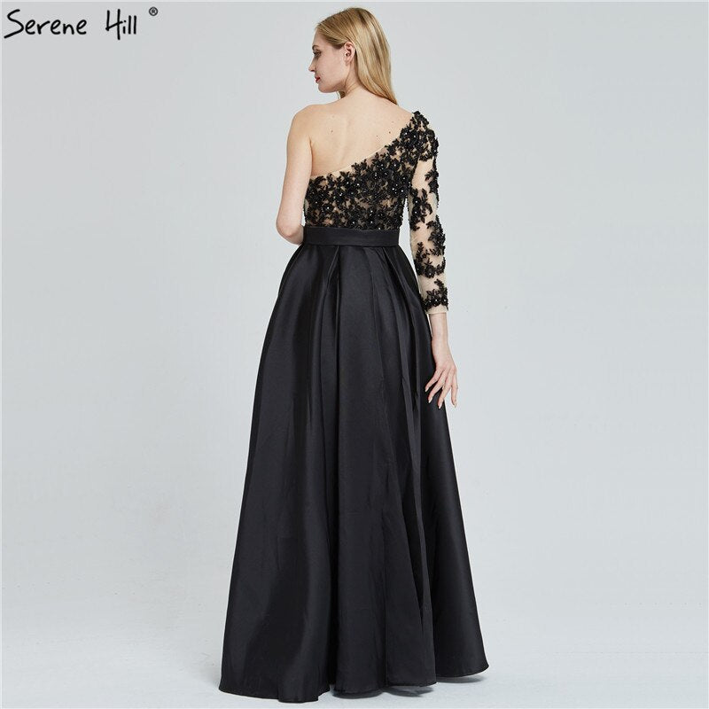 Schwarz Off Schulter Sexy A-linie Abendkleider 2025 Handgemachte Blumen Kristall Satin Formale Kleid LA70038 