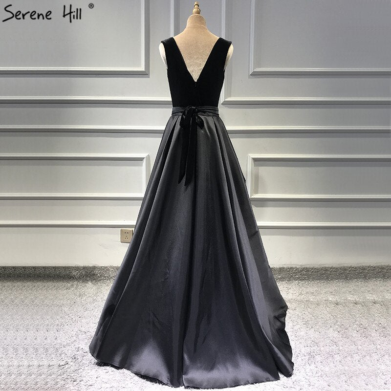 En oferta, sin devoluciones ni reembolsos. Oferta: Vestido de noche sexy de terciopelo negro sin mangas, corte A, foto real, escote en V profundo, LA60951. 
