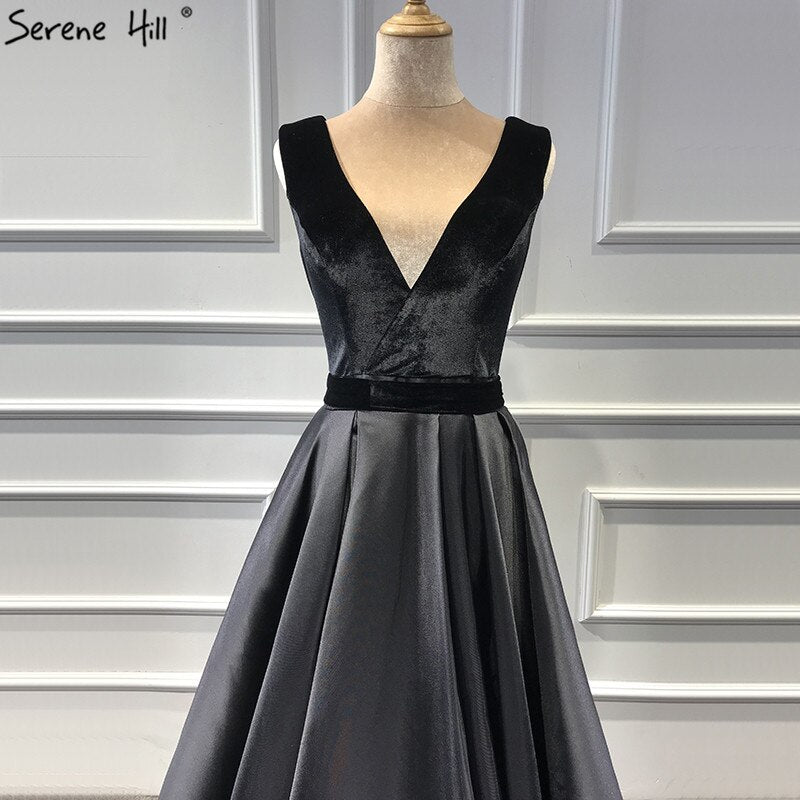 En oferta, sin devoluciones ni reembolsos. Oferta: Vestido de noche sexy de terciopelo negro sin mangas, corte A, foto real, escote en V profundo, LA60951. 