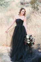 Vestidos de novia góticos negros de corte A sin mangas con cola WD704
