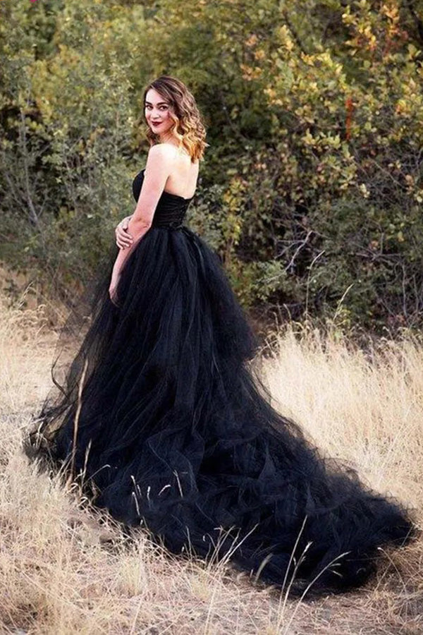 Vestidos de novia góticos negros de corte A sin mangas con cola WD704