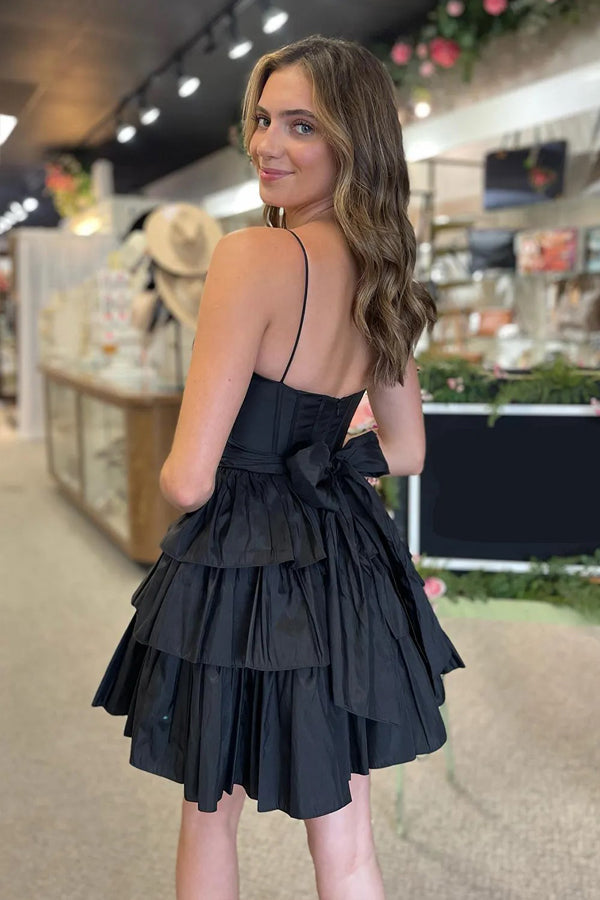 Schwarzes Satin-A-Linien-Kurzkorsett-Heimkehrkleid mit Trägern und Schleife PD543
