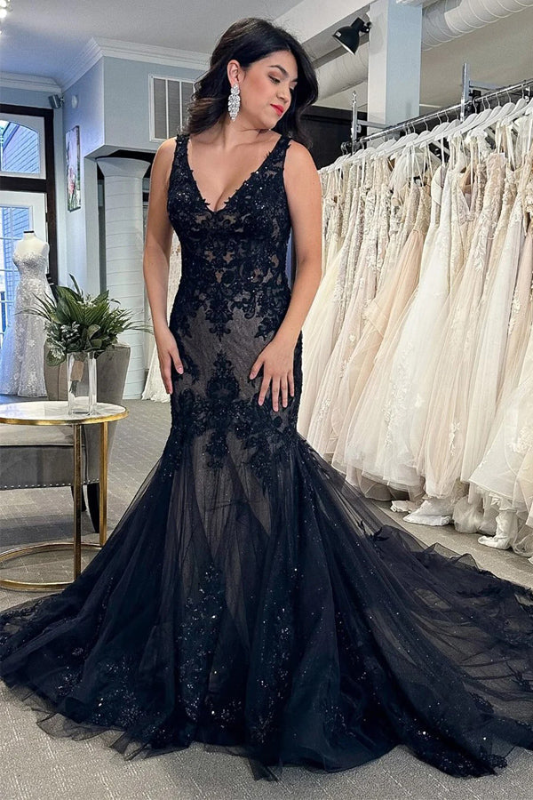 Vestido de novia largo con escote en V y apliques de tul negro WD699
