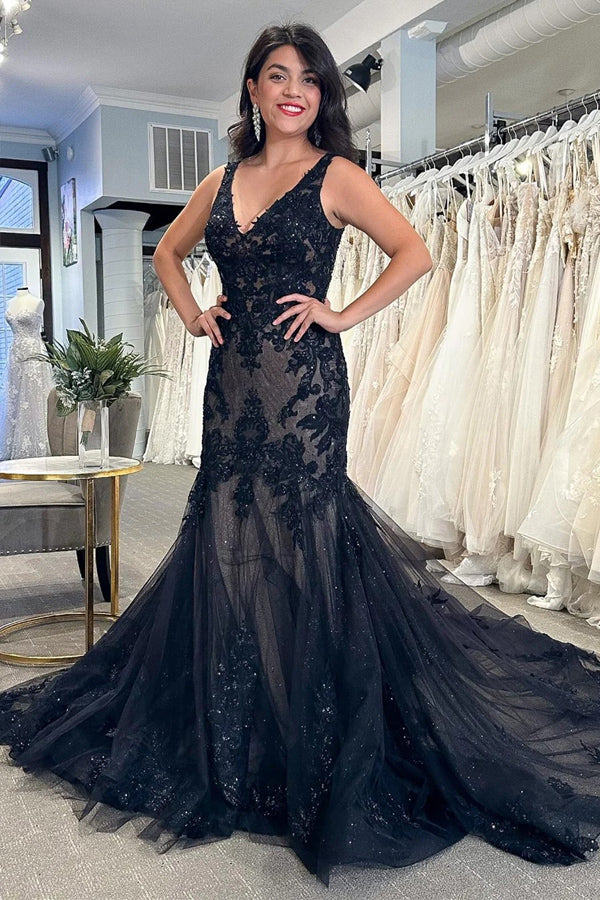 Vestido de novia largo con escote en V y apliques de tul negro WD699