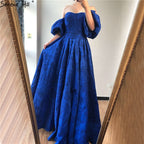 En oferta, sin devolución ni reembolso. Oferta: Vestidos de noche azules con hombros descubiertos, mangas abullonadas y media manga. Vestidos de noche formales de moda sexy de Dubái LA60923. 