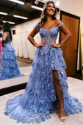 Vestido de fiesta largo con volantes y hombros descubiertos con apliques de tul azul PSK478
