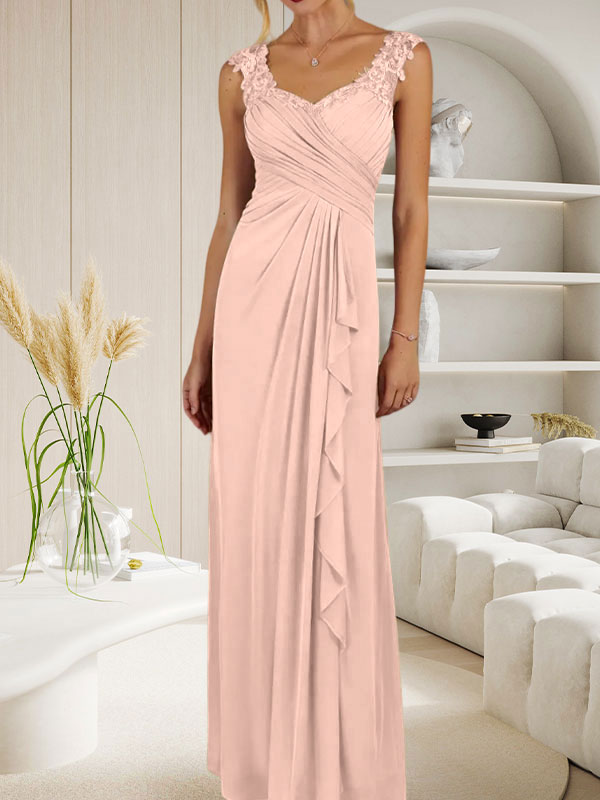 Vestido de malla plisada con escote corazón y corte en A color champán
