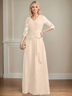 A-Linie V-Ausschnitt Bodenlanges Spitzen-Chiffon-Kleid für die Brautmutter mit kaskadierenden Rüschen und Pailletten 
