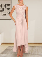 Vestido de gasa con encaje y escote redondo en forma de A color champán