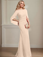 Vestido de madre de la novia de gasa con escote barco, corte trompeta/sirena, largo hasta el suelo, con pliegues