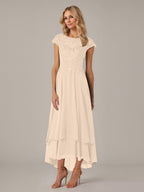 A-Linie, U-Boot-Ausschnitt, Illusion, asymmetrisches Chiffon-Spitzenkleid für die Brautmutter mit applizierten Falten 