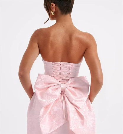 Trägerloses, kurzes Ballkleid für den Heimkehr, ärmelloses Partykleid aus Jacquard-Satin mit Schnürung und Schleife