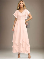 Vestido de gasa con encaje y escote en V hasta los tobillos para madre de la novia con volantes en cascada