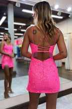 Bodycon Spaghettiträger Hot Pink Homecoming Kleid mit Perlenbesatz PD526