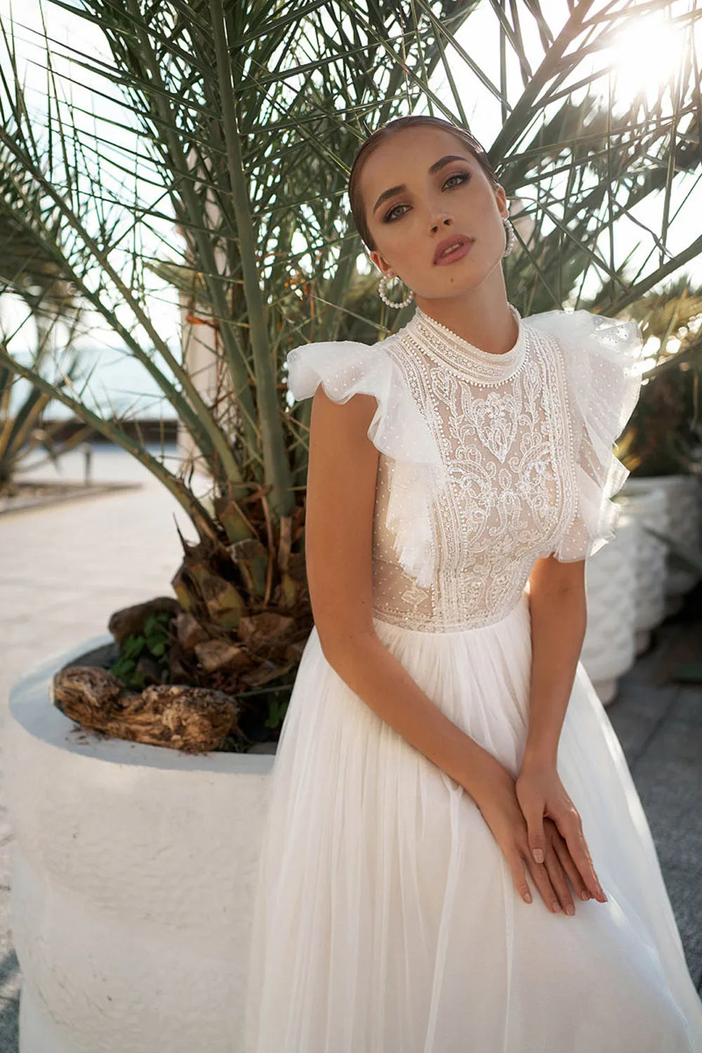 High Neck Sleeveless Wedding Dresses Lace Appliques A Line فساتين السهرة Sweep Train Bohemian New Vestidos De Novia-payinti
