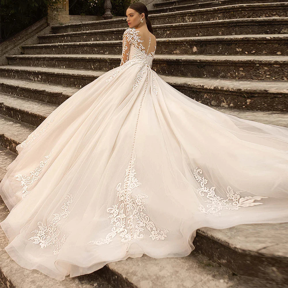 Boho Lace Tulle Wedding Dress Princess Champagne A-Line V-Neck Long Sleeves Appliques Illusion Backless With Button Bridal Gown-payinti