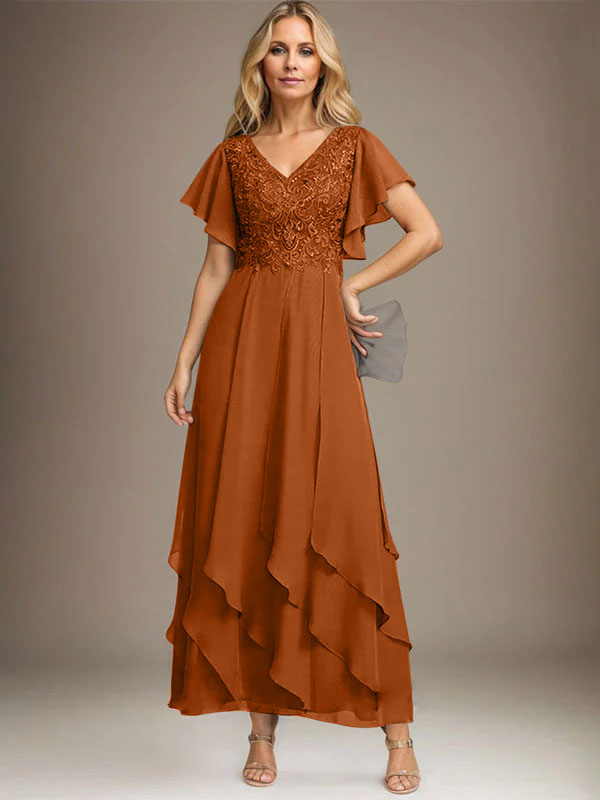 Vestido de gasa con encaje y escote en V hasta los tobillos para madre de la novia con volantes en cascada