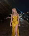 Sexy Meerjungfrau Seidensatin Abendkleid Langes Gelbes Ballkleid Y7304