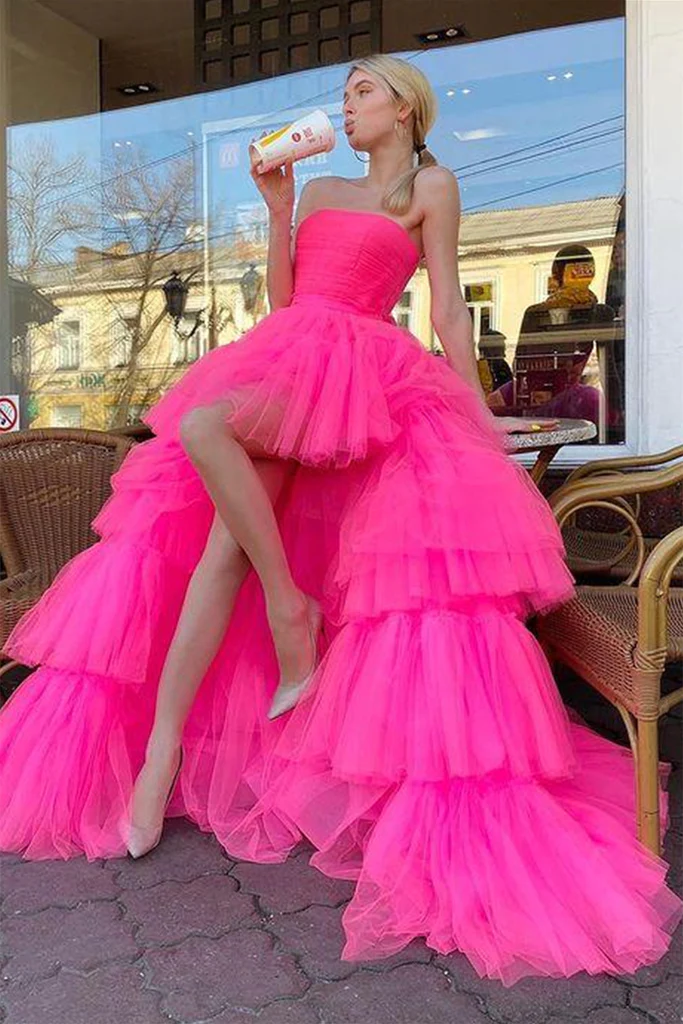 Vestido de fiesta largo de tul rosa intenso con capas, sin tirantes, corte asimétrico, vestido formal rosa intenso, vestido de noche rosa intenso Y214