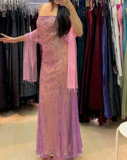 Luxuriöses Meerjungfrau-Abschlussball-/Abendkleid im Spaghettiträger-Stil aus Tüll Y8137