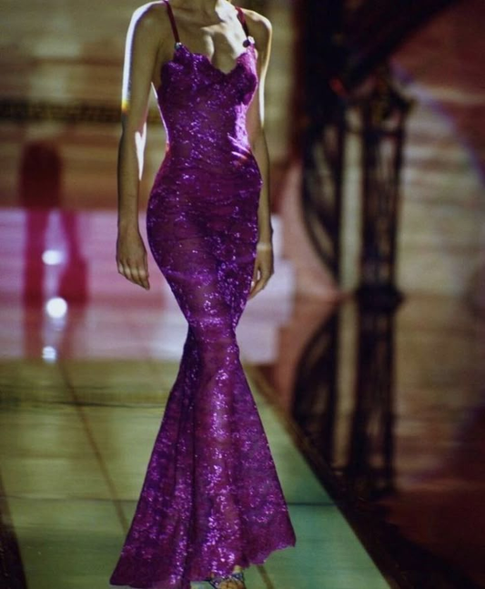 Sexy Spitze Meerjungfrau Ballkleid Spaghettiträger Lila Abendkleid Y8204