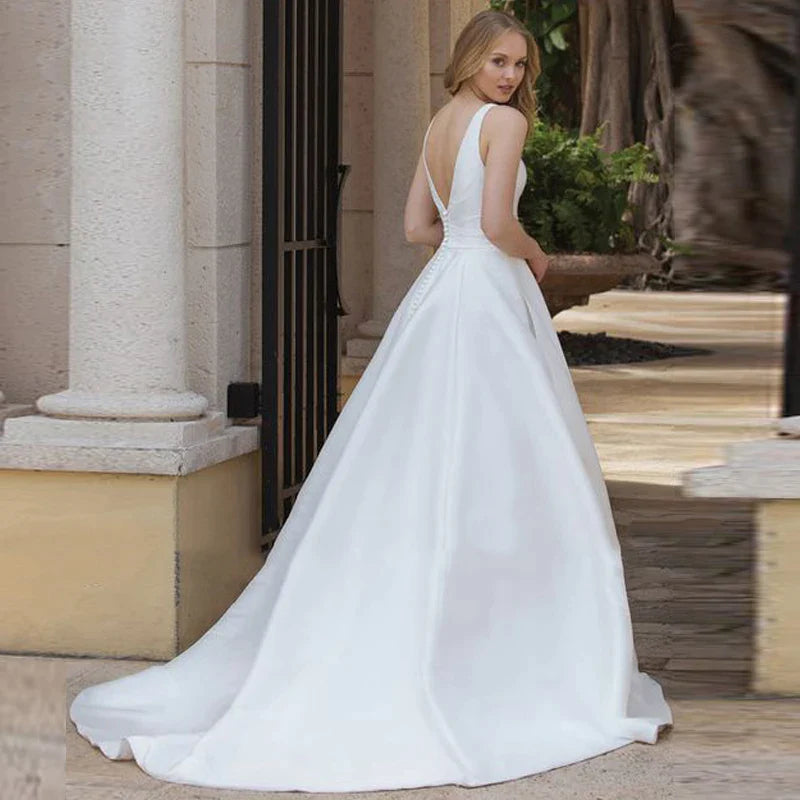 Simple A-Line Wedding Dresses With Pockets Classic V-Neck Sleeveless Backless Satin Bridal Gown Vestidos De Novia New-payinti