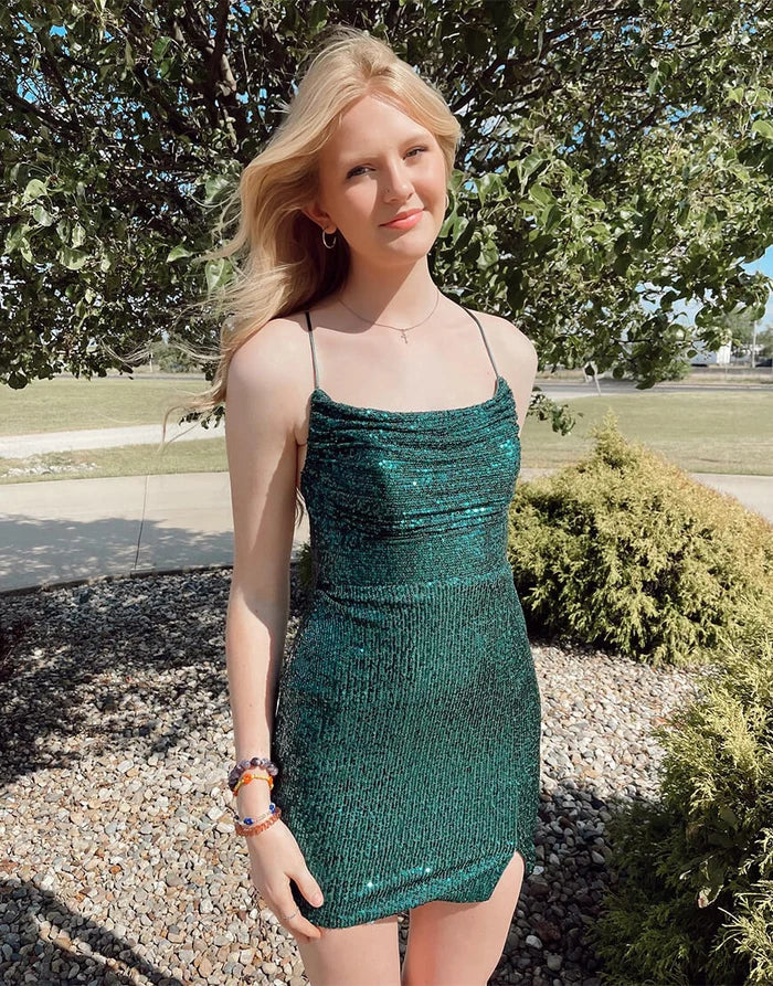 Vestido de fiesta encantador de satén con espalda abierta, sin mangas, con tirantes finos y lentejuelas, de columna corta