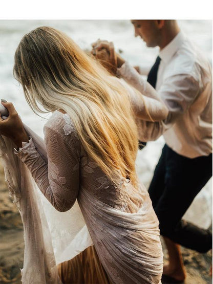 Vestido de novia playero con mangas largas y encaje tipo barco WD436